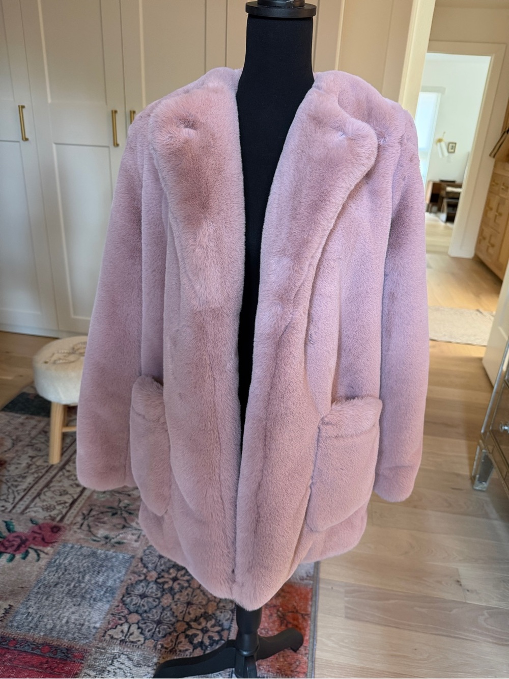 Apparis Dusty Rose Faux-Fur Teddy Jacket